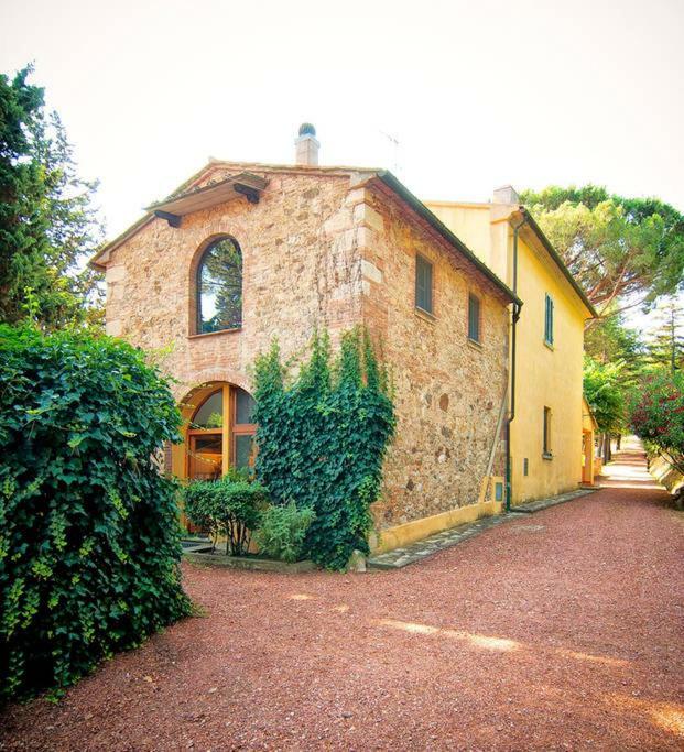 Stunning Country House Overlooking Tuscany Hills Lorenzana エクステリア 写真